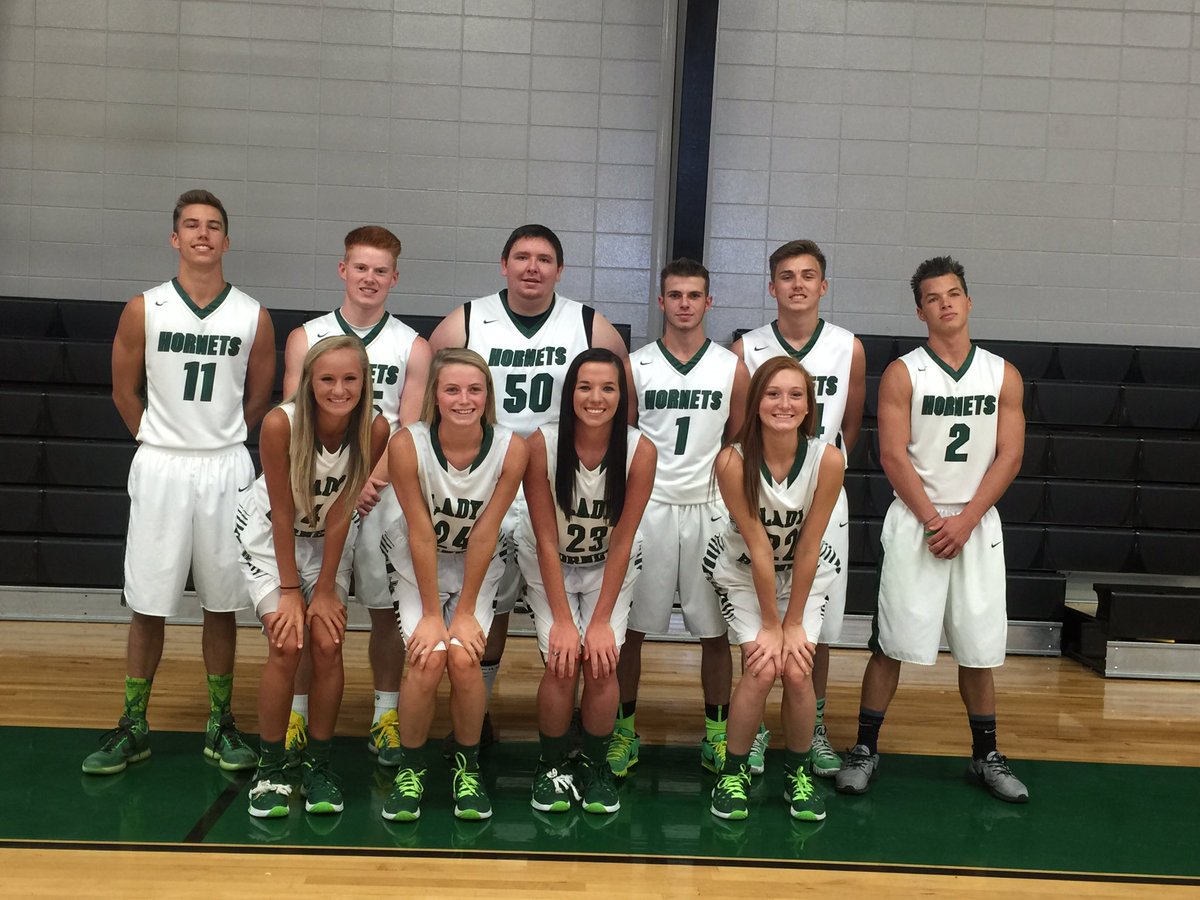 maddie2322's tweet photo. And let senior year begin😅🏀 https://t.co/zpoch868IS