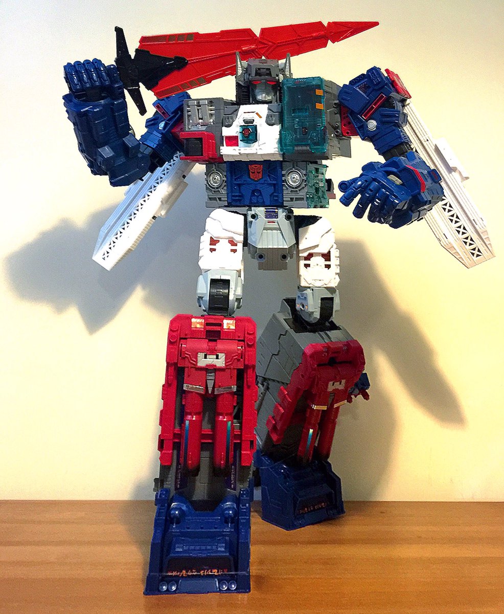 BillyLeung10's tweet photo. SDCC-Fortress Maximus #総司令官 #フォートレスマキシマス #headmasters #titansreturn #ヘッドマスターズ #タイタンズリターン #フォートレス #fortressmaximus https://t.co/IomRPZOFCl