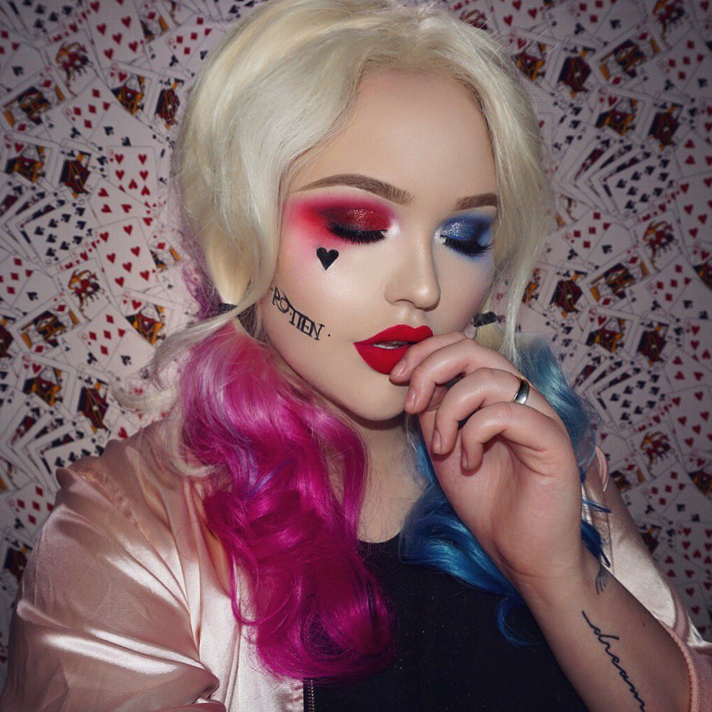 NikkieTutorials On Twitter Im Bored Play With Me Harley