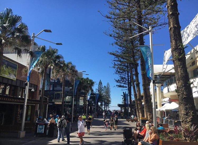 TheCSSC's tweet photo. Picture perfect weather here on the GC. Can our @Cronulla_Sharks make it 16 IN-A-ROW? #CSSC16 #CSSContour https://t.co/Yz4xIhKByU