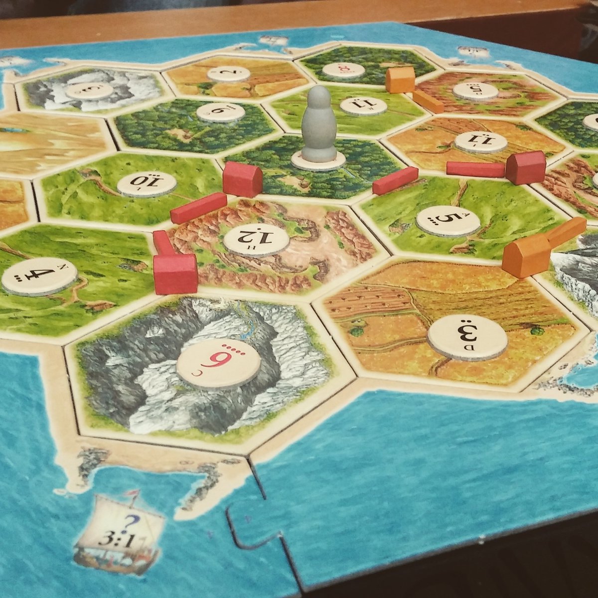 GamingGeare's tweet photo. Just a lazy Sunday playing #settlersofcatan #gaminggeare #boardgames #tabletoping https://t.co/QYxoGbEjEi