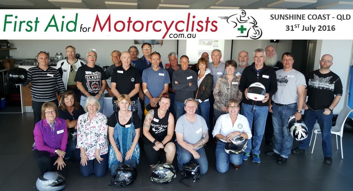 FirstAidFM's tweet image. A perfect day, an energetic and enthusiastic group and a stunning beach-side location on the Sunshine Coast.