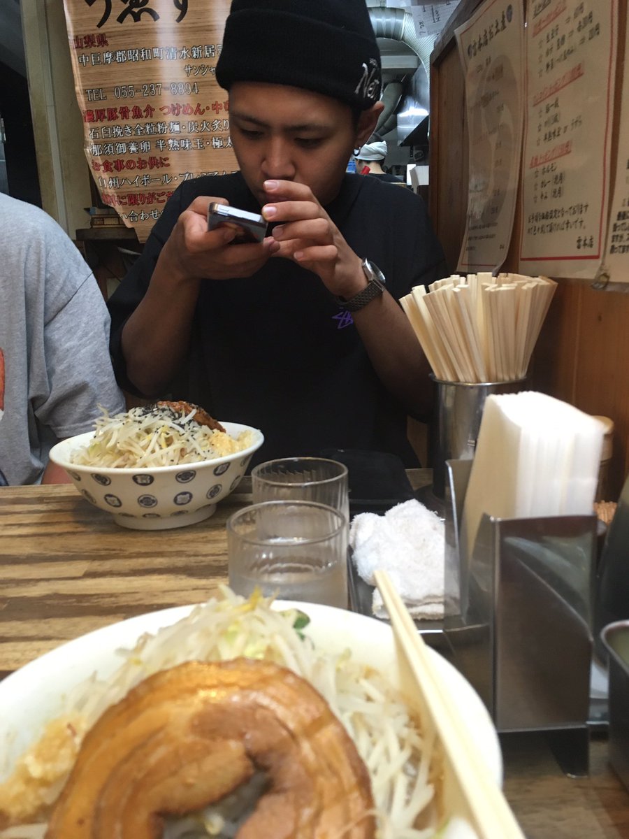 Jackass032141's tweet photo. #HorseheadNebula  #きんHBD  #scarface #筋肉痛mosh #雷祭り #swiftcrisis = #MAXHAPPY https://t.co/swQ6n7MDFr