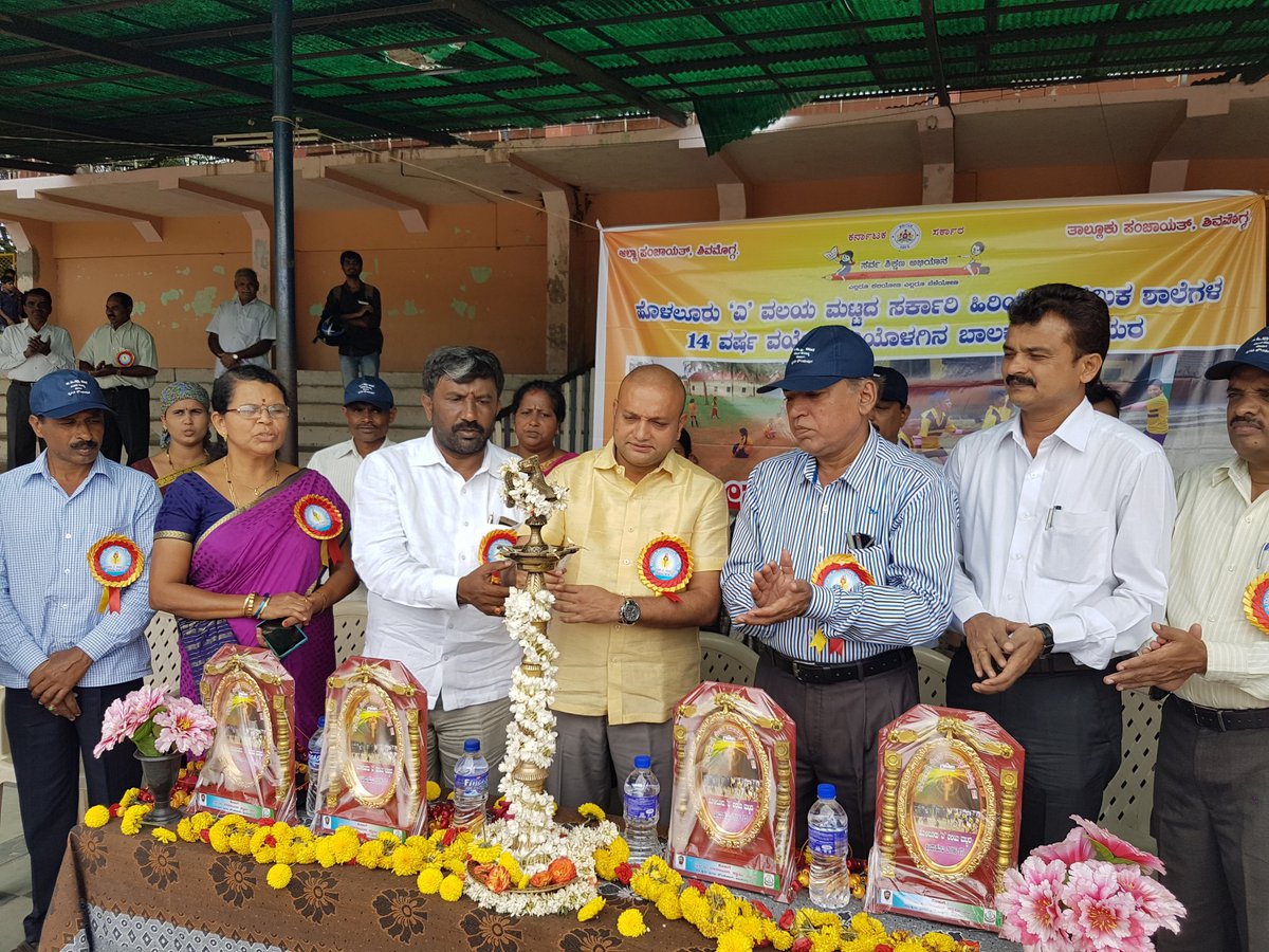 EKantesh's tweet photo. Inagurated holalur zone sports in Nehru Stadium https://t.co/4hglS0Knxv