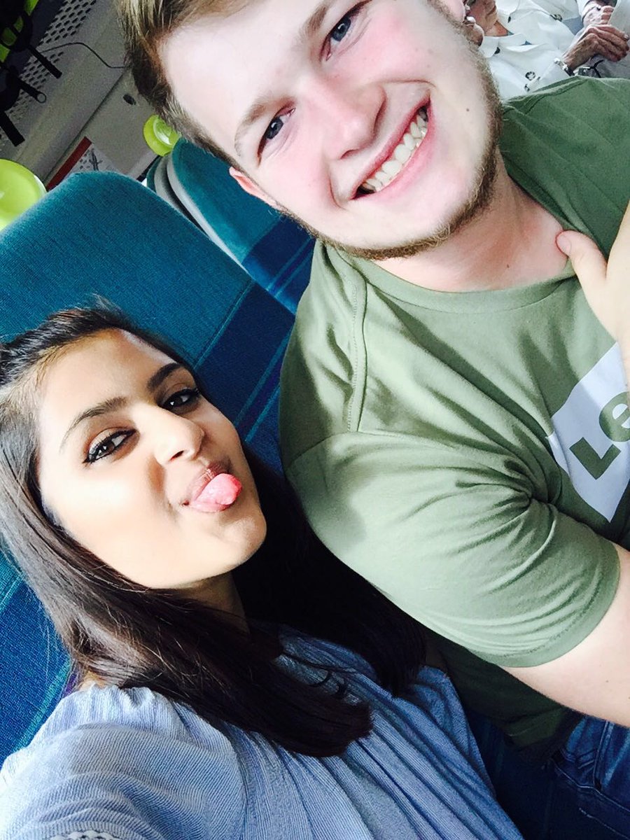 LewisEvanz_'s tweet photo. Happy 19th birthday to my favourite! Hope you have the best day! I love you @Gaveenax 🎂🍻 https://t.co/Shgx4oOOdn