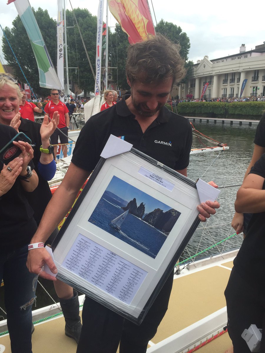 Thank you to our fantastic #skipper <a href="/ashSkett/">Ashley Skett</a> <a href="/ClipperRace/">Clipper Round the World Yacht Race</a> we will #miss you <a href="/Garmin/">Garmin</a>