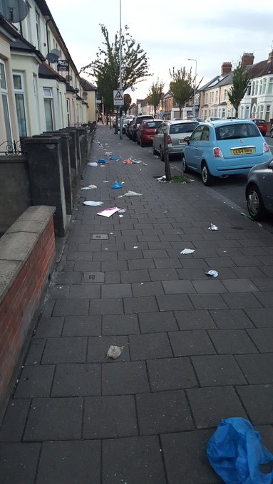 View image on Twitter