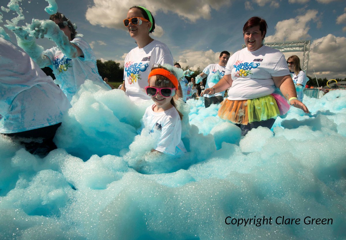 ClareGreen5's tweet photo. Fantastic afternoon shooting @DorothyHouseHC bubble rush yesterday, lots of people enjoying themselves https://t.co/Dmff57N9ZJ