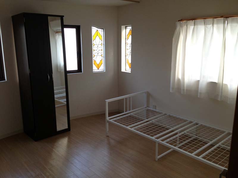 arksharepudding's tweet image. 【空室情報】8月初旬に3部屋の空き予定です。
家賃共益費込みで36000円～。
最寄駅の緑橋駅から2分とすごく便利ですよ！
大阪で住む所を探していたら是非お問い合わせを(^o^)／