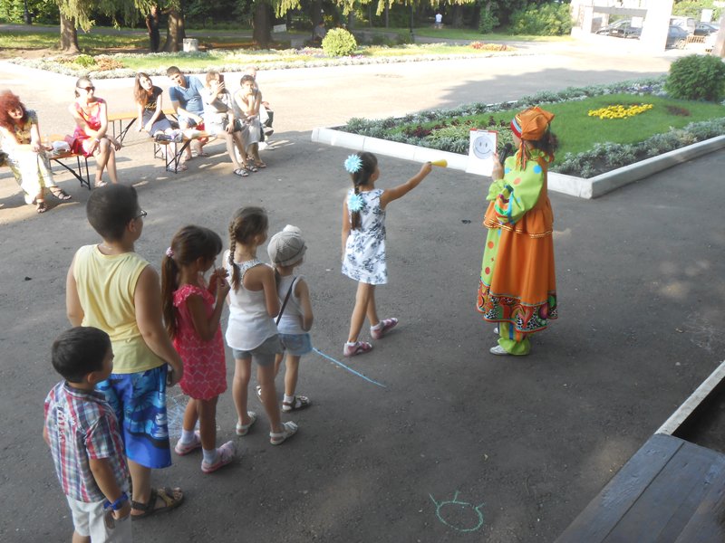 31 июля 2016г. в 16:00 в ЦПКиО им. В.Г. Белинского состоялась развлекательная программа «Курс на хорошее настроение!