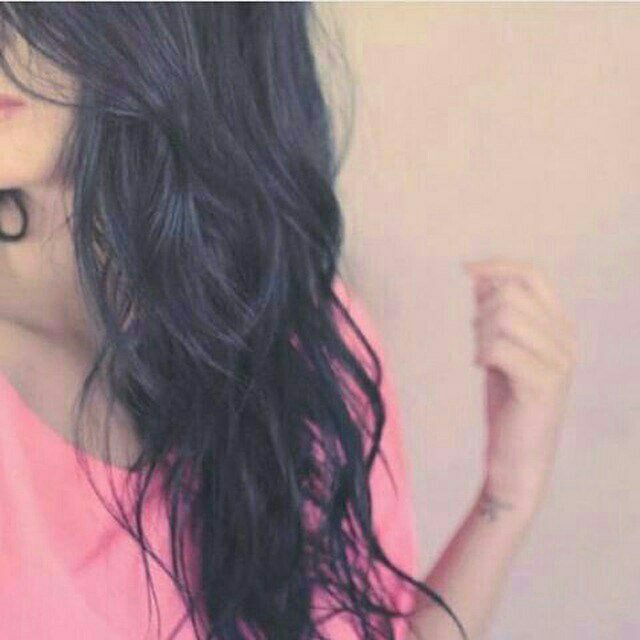 مستحيل أسمع أسمه🌸
وتبقى مﻻمحي طبيعية😻
