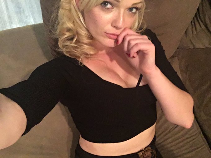 Goodnight ;) https://t.co/qWRLEl3pnf<a href="/tag/zoeypaige"class="tags"><span>#zoeypaige</span></a>