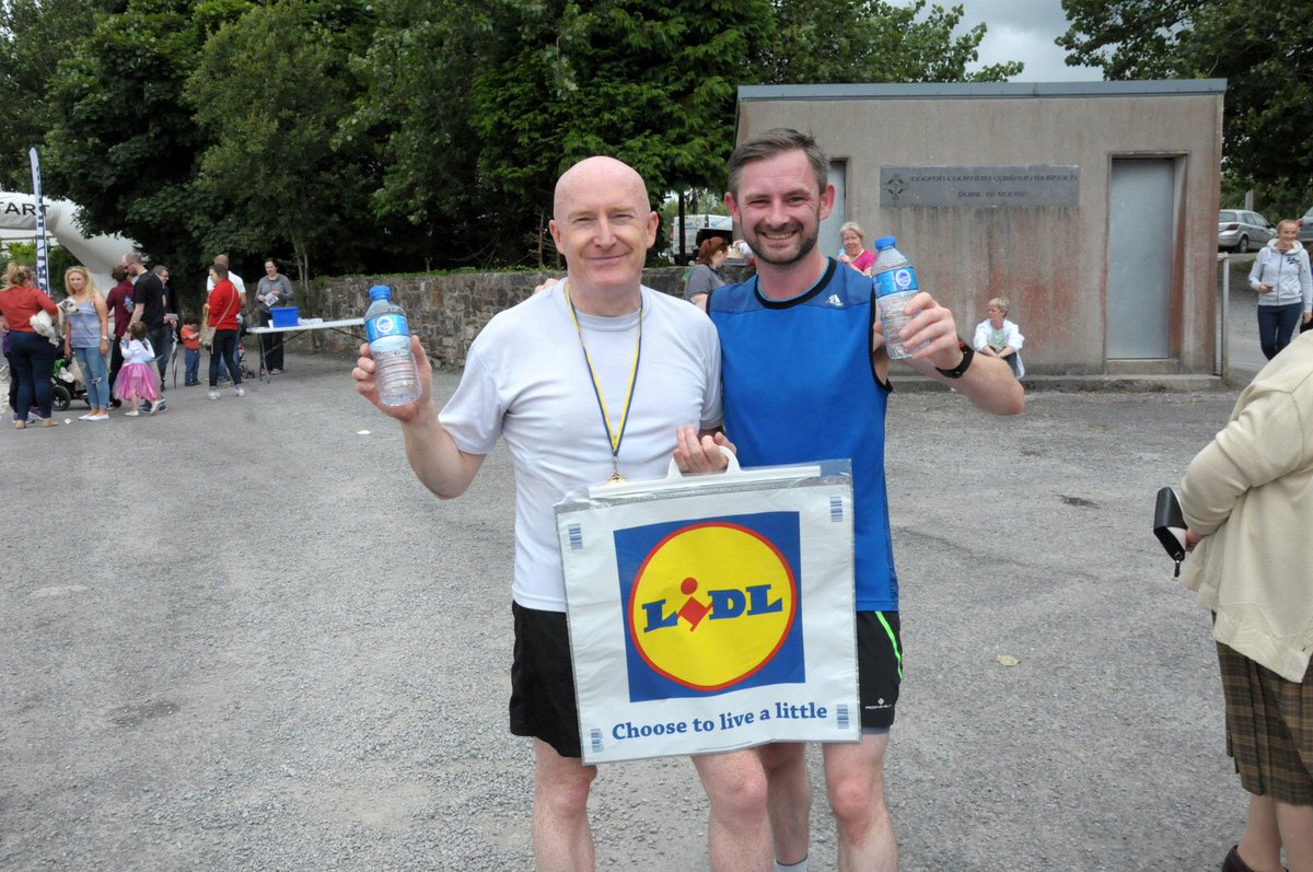 Huge thank you to <a href="/lidl_ireland/">Lidl Ireland</a> for sponsoring water for our 5k/10k yesterday #zoecryantrust #running #Lidl