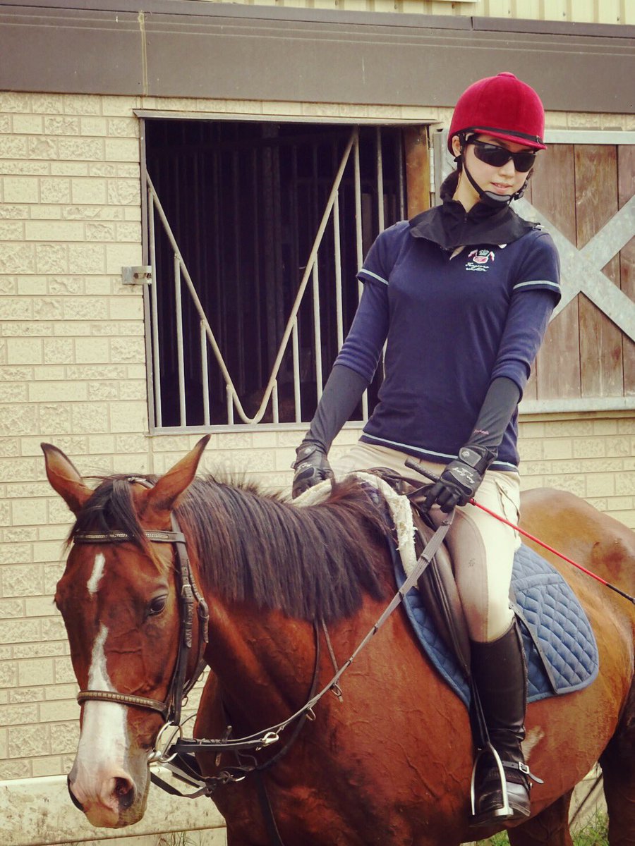 長内 映里香 Erika Osanai 久々の乗馬 楽しかったなぁ 駆け足がすぐ出る馬で 最高に気持ち良かった 日焼け対策感 笑 乗馬 馬 長内 映里香 Erika Osanai 久々の乗馬 楽しかったなぁ 駆け足がすぐ出る馬で 最高に気持ち良かった 日焼け対策感 笑 乗馬 馬