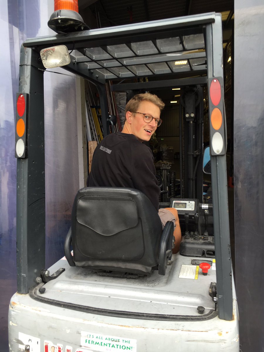 TubossDray's tweet photo. Mon-Dray! #tubes #dray https://t.co/zEIaqoOgWu