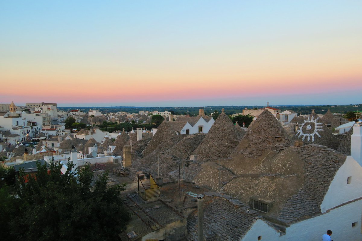Mondovagando's tweet image. Trulli di #Alberobello, patrimonio #Unesco tra i più belli d'Italia!
#RotolandoVersoSUD @blogignorante