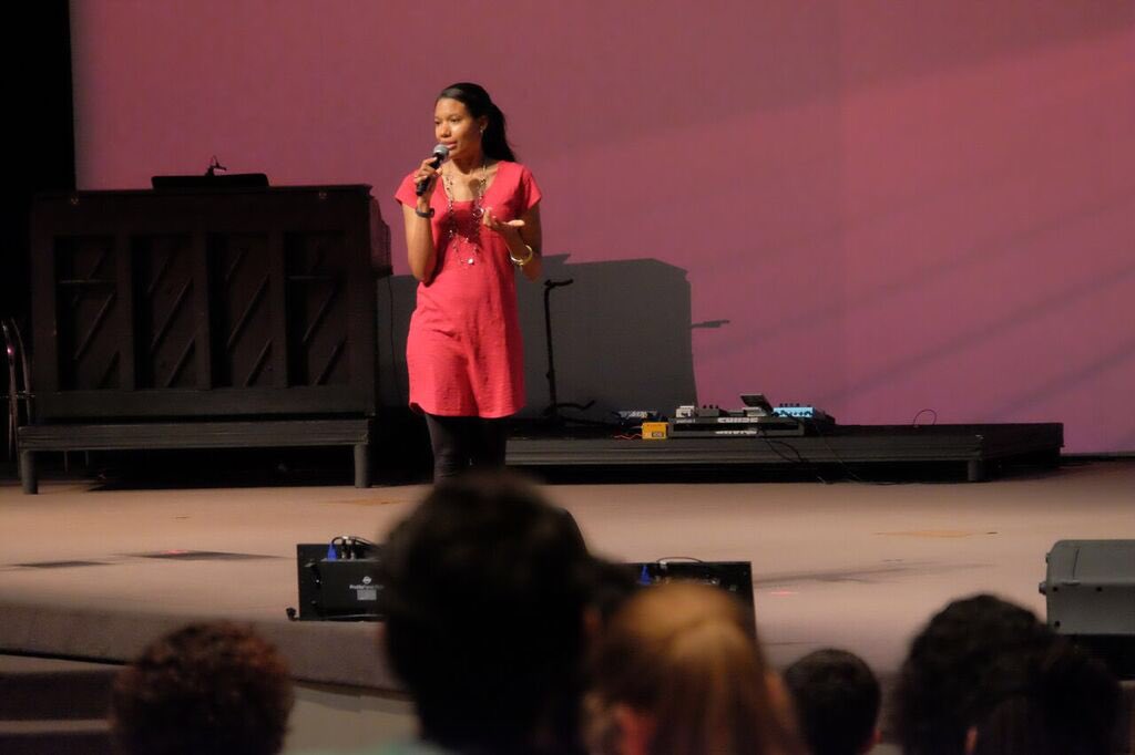 AlyciaWood88's tweet photo. Had a wonderful time at #remind2016! Great meeting so many of you and thank you for coming! @reMindConf @RZIMhq https://t.co/gJTvPkBUxZ