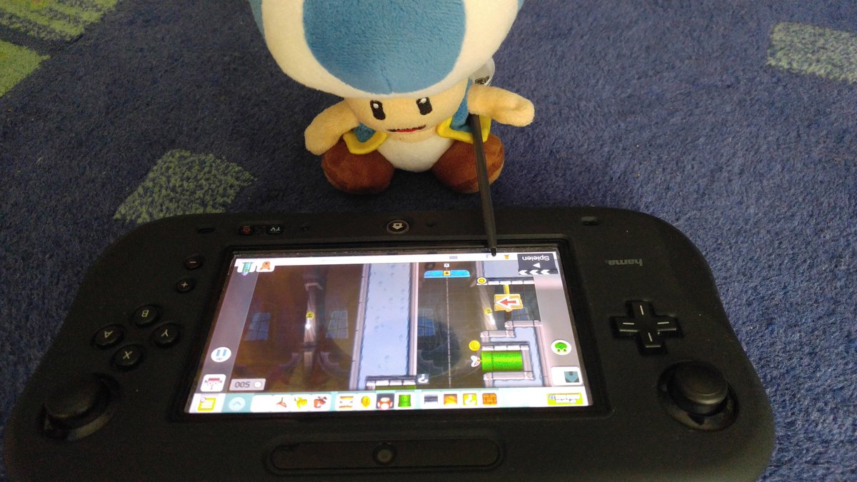 DerPiuus's tweet photo. Toad baut am Nachfolger Level vom Geisterhaus.
Was @BlueX2_ spielte xD
#ToadPhoto https://t.co/txS4Mtz1uH