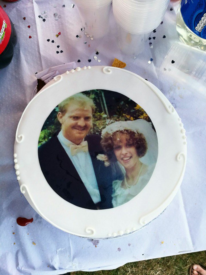 CommunityRamble's tweet image. Beedon Community News communityramblings.wordpress.com/2016/08/01/bee…