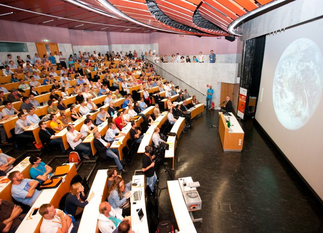 NEUROPUBLIC's tweet image. Report from the #GIForum2016 /  #FOSSGIS2016 geospatialworld.net/news-posts/gi_… via @geoworldmedia @GI_Forum #Geospatial #GIS