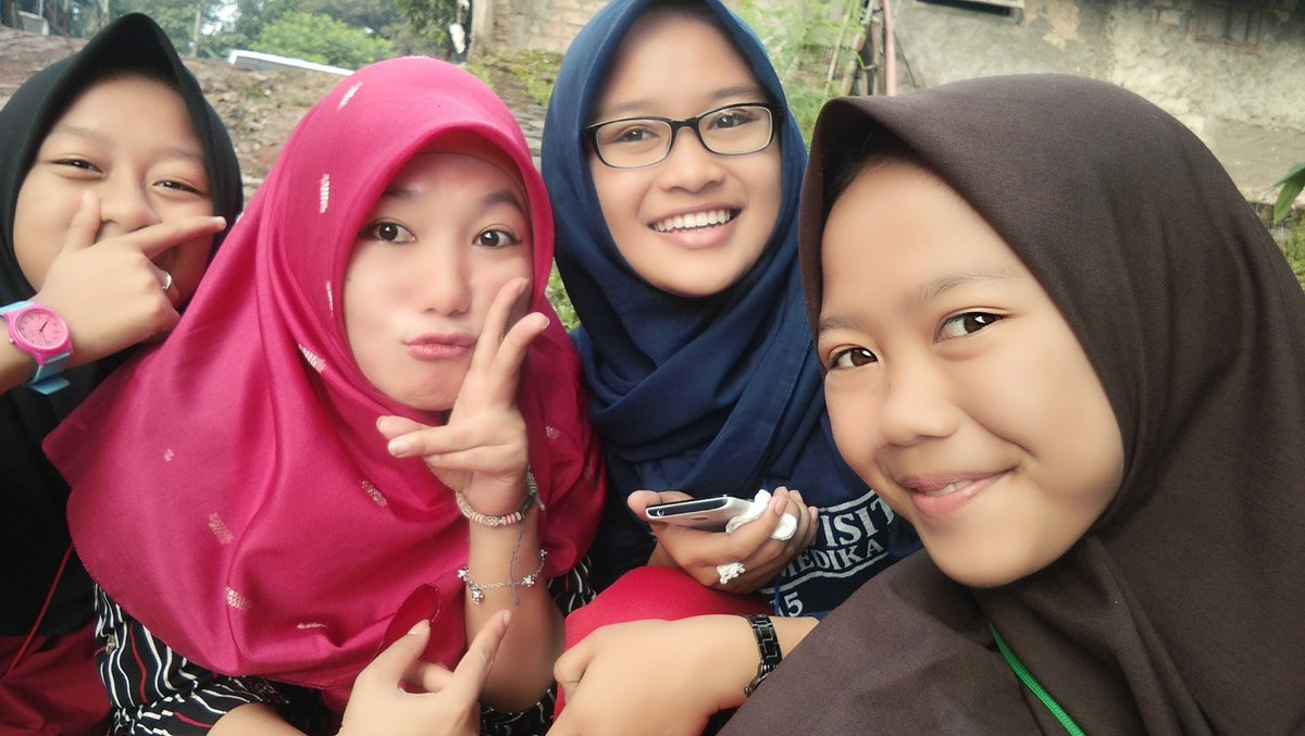 DyahMo2 tweet picture
