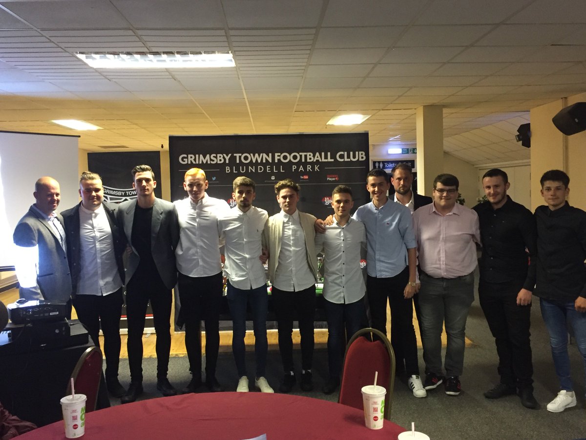 GTF_FSS's tweet photo. FINALLY: The Graduating #GTFC #Futsal Scholars of 2016..  #Progress #onelastphoto https://t.co/iQaOE3nZHo