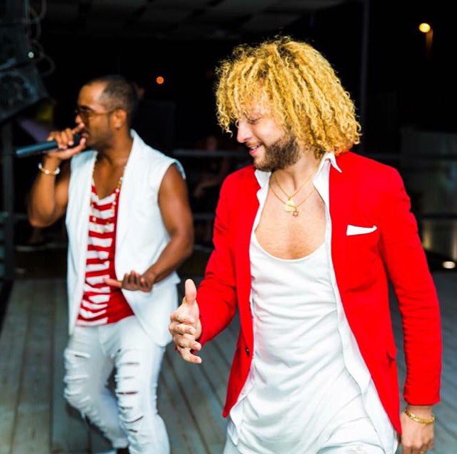 PakoBonavolta's tweet photo. Animation Dance #PakoStyle #whiteandred @elmorefromkuba #cuba #ilovedance https://t.co/kXLMi8KM2s