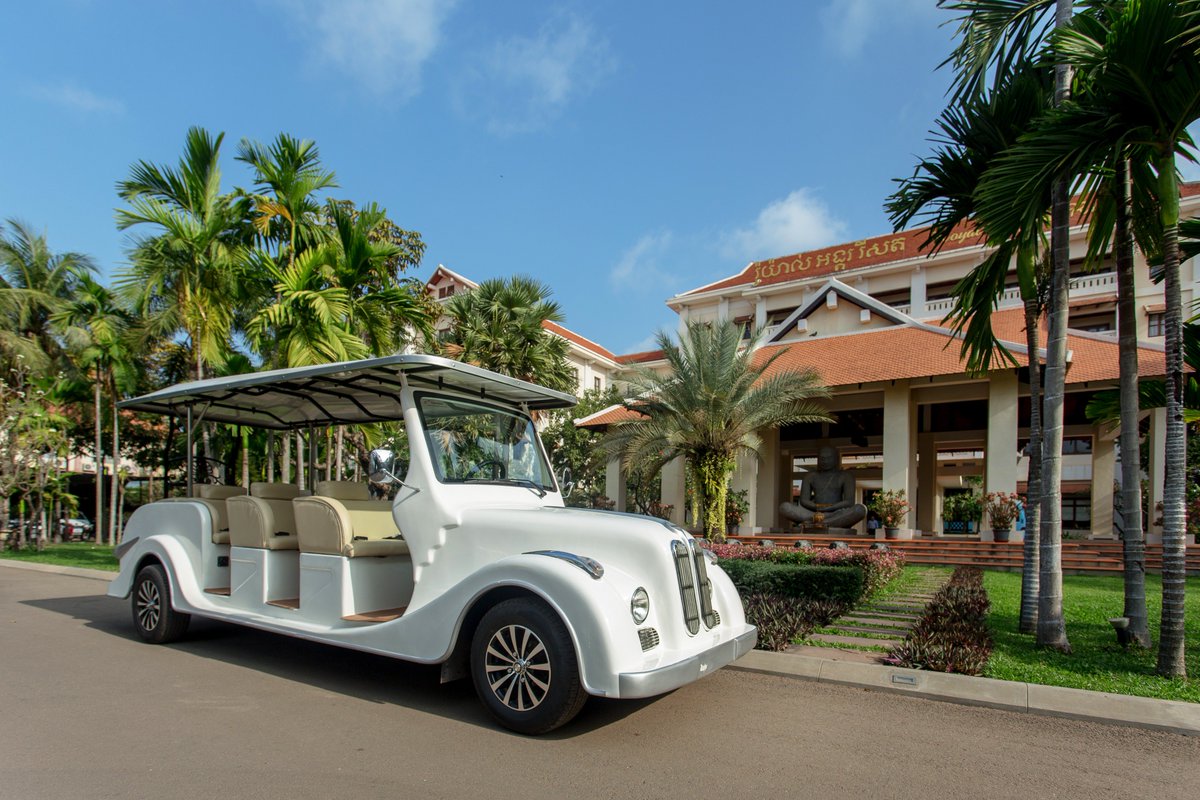 Ecommerce2016's tweet image. royalangkorresort.com