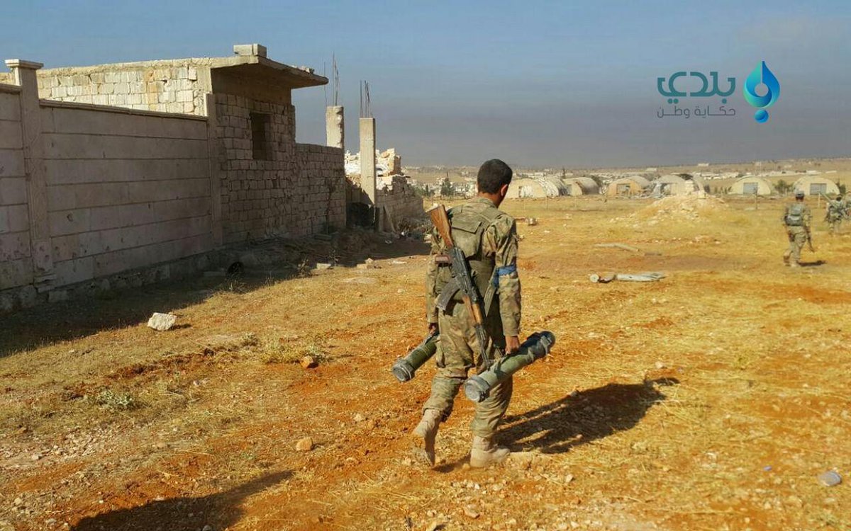 armée syrienne CoxE-9lWgAIykwG