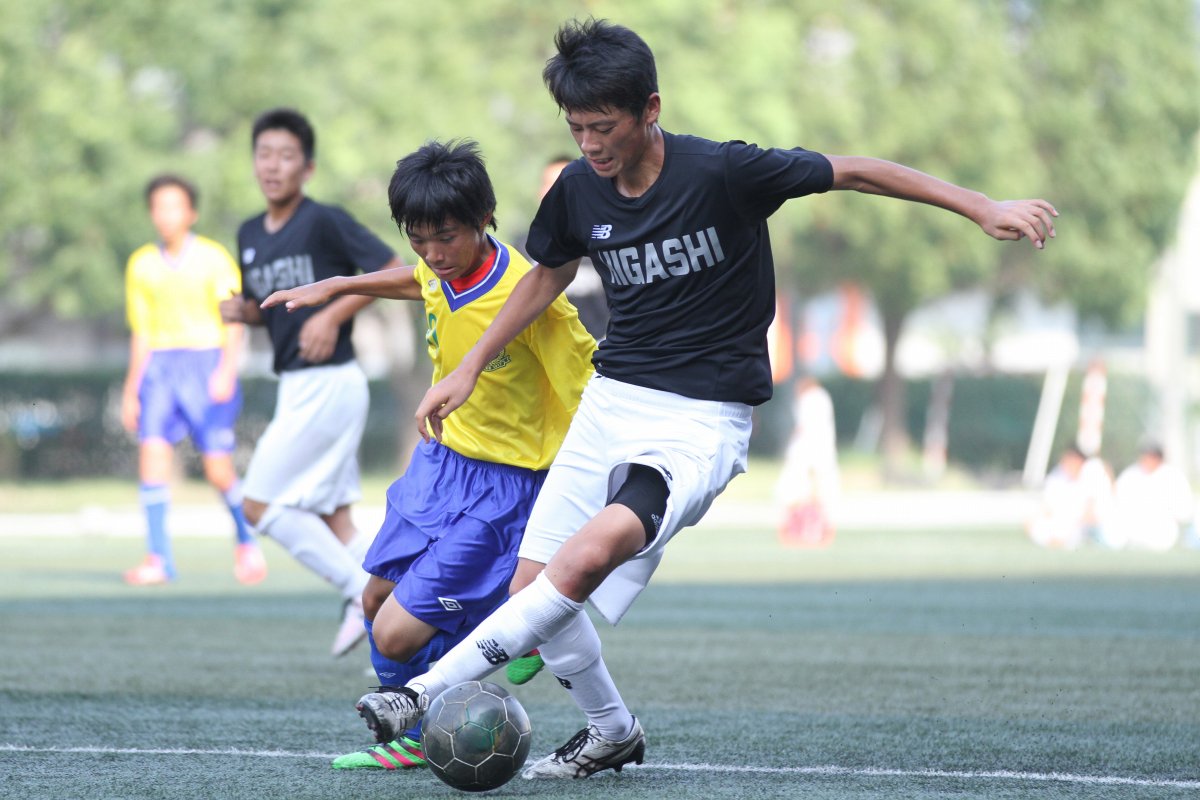 赤い彗星 東福岡高校サッカー 写真館 平成28年度福岡県中部支部１年生大会 １次リーグ 東福岡 B 筑紫中央 前後半でfpを入れ替えたが １本目の前半５得点 ２本目の後半７得点で遜色ない力を発揮 続きの写真は T Co Yhvshj9njy