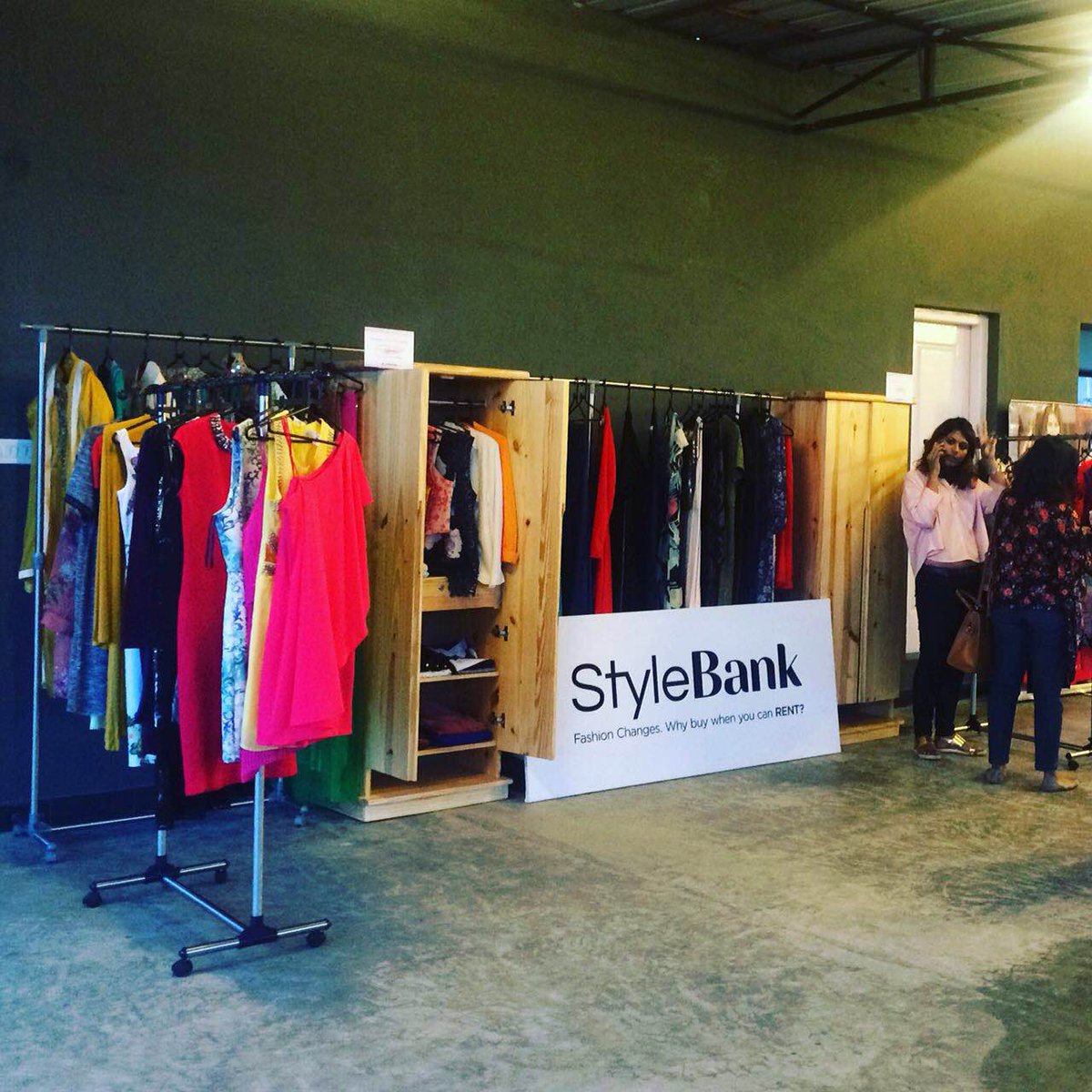 StyleBank tweet media