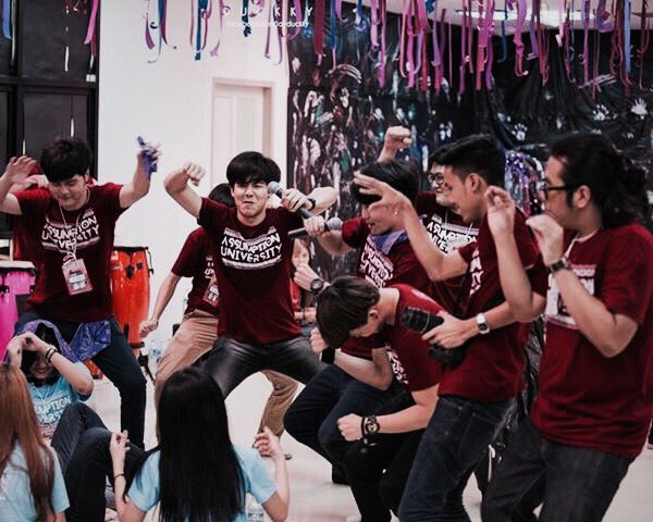 baebi198's tweet photo. จัดมั้ยๆ จัดไปชุดใหญ่ไฟกระพริบ ปิ๊บๆๆๆๆๆๆๆ มันส์เข่าพัง!!!
#AUcamp2016
#U6Guardian
#U6จัดไปชุดใหญ่ไฟกระพริบ ❤️😝😳 https://t.co/FvdL5VCCq8