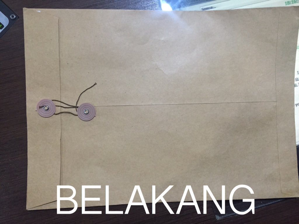 Jangan lupa balikin formulirnya dalam bentuk Amplop Coklat dengan keterangan seperti difoto ya!

#ArdanSchool2016