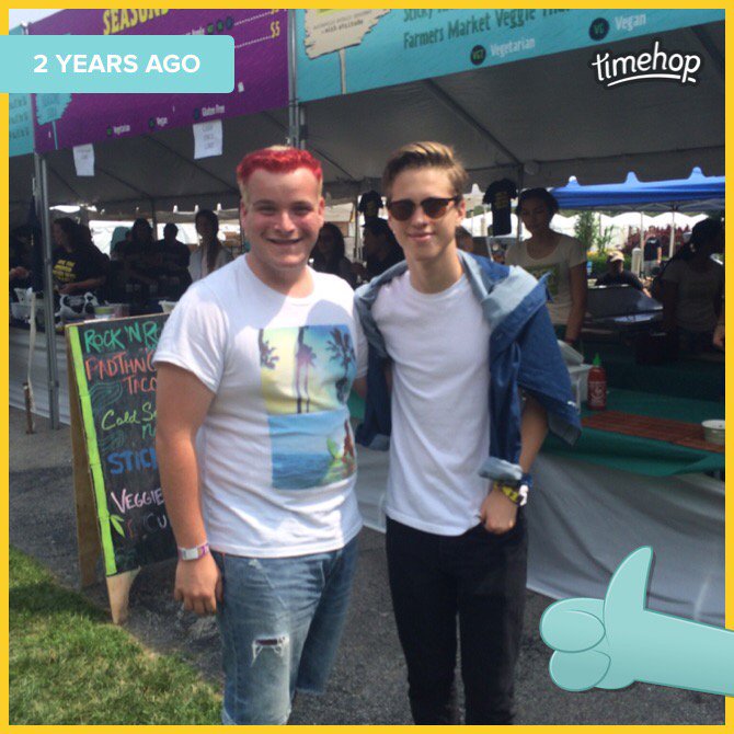 mlarue1077's tweet photo. @TheRyanBeatty two years ago I met you a few times at Lolla hope you had fun this year! #webettermeetsoon https://t.co/TdGtZUHWj4
