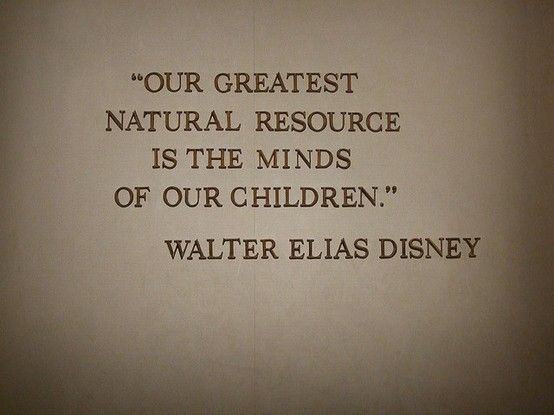 ClassroomAntics's tweet photo. Love this quote from Walt Disney! #MotivationMonday #techcampfun #summercamp #tech #STEM https://t.co/KSm99b2dCV