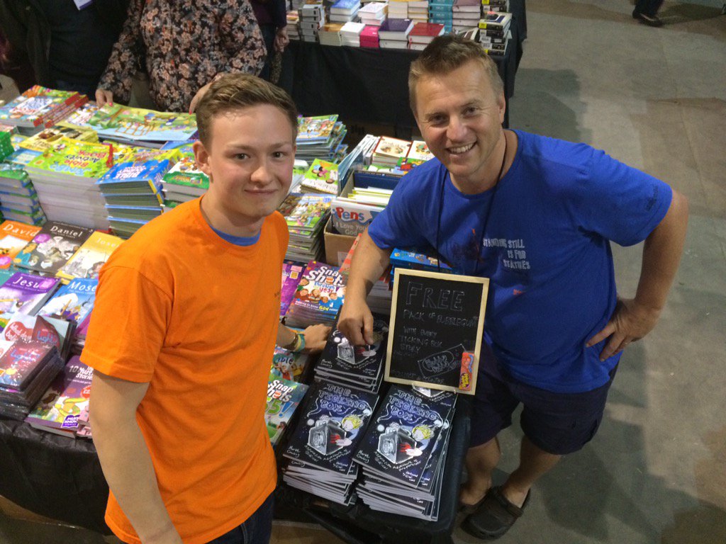 markc1830's tweet image. Thrilled to have my childrens story  @TickingBoxStory (age5-11) available @StAndrewsBooks #nwunited16 #freebubblegum