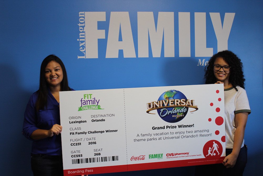 FitFamilySC's tweet image. Congrats to Kentucky #FitFamilyChallenge winners Kim and Nicole Carter of Lexington! #universalstudios @CokeCCBCC