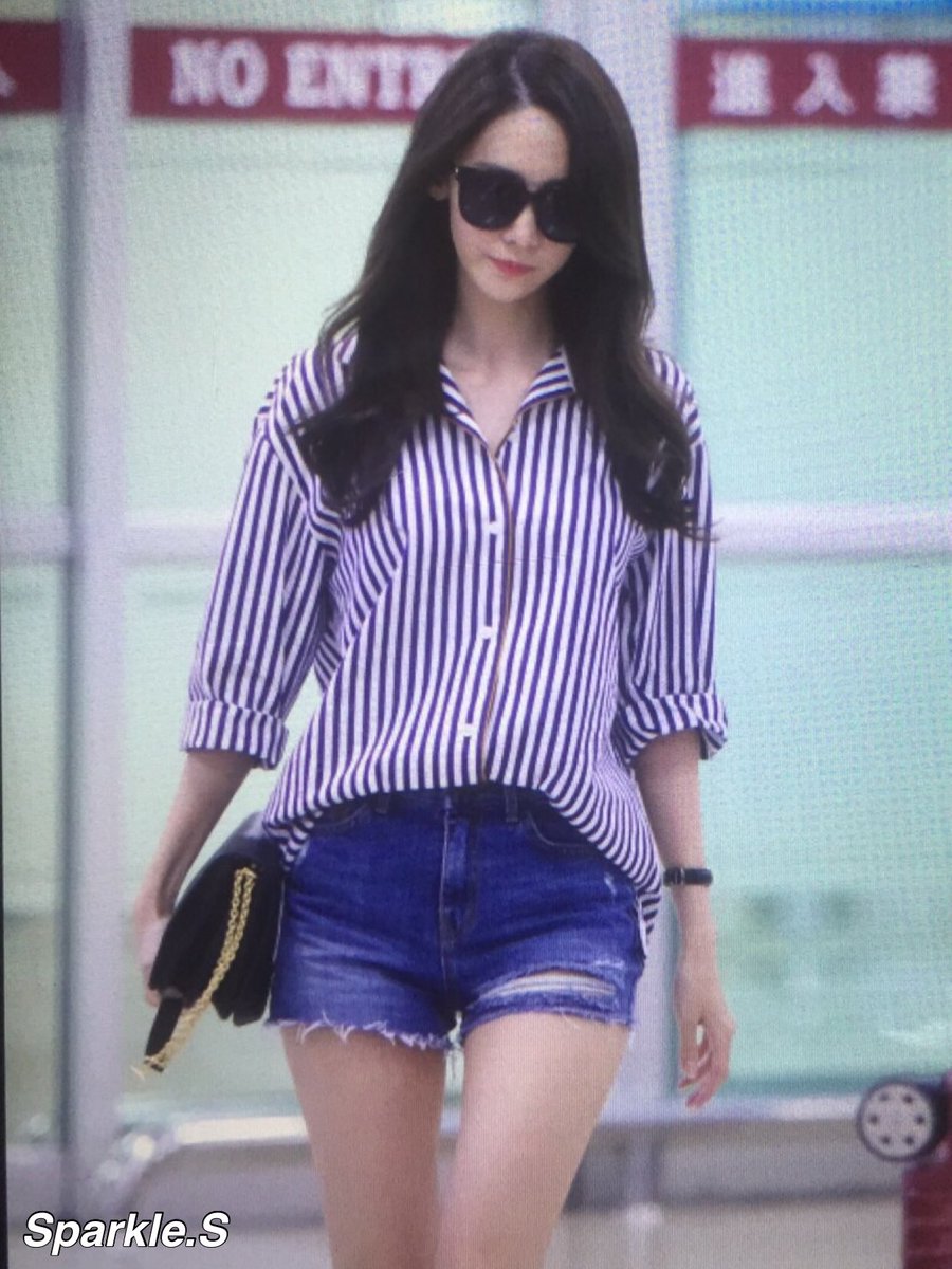 [PIC][01-08-2016]YoonA trở về Hàn Quốc vào tối nay CoxxdFIUsAACNI7