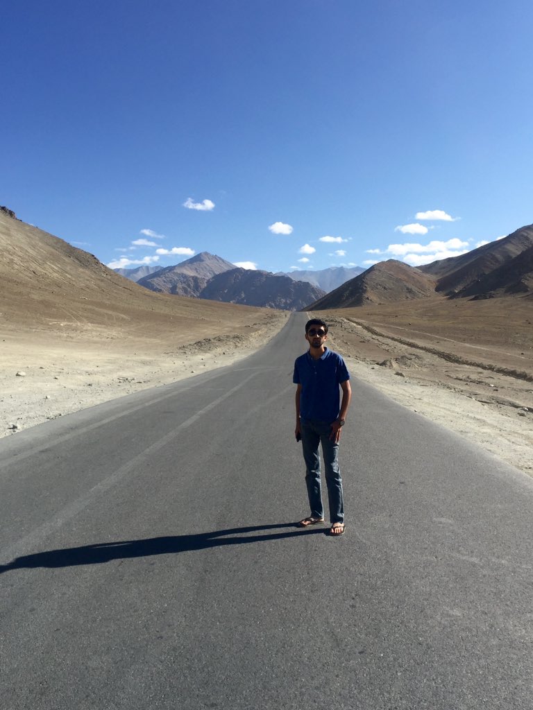 mir_tufail's tweet photo. Travelled 1657km in a week.
Leh is awesome, beauty,magnificent.
#Ladakh #Pangong #NubraValley #Turkit #Tsomoriri https://t.co/nra2zWNPnb