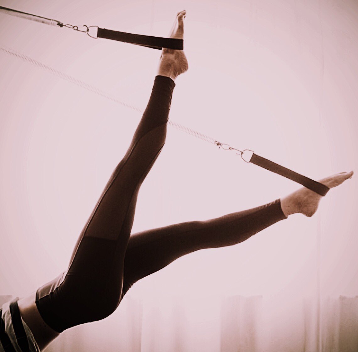 pilatesMIA's tweet photo. #legsprings #pilates #pilatescadillac #pilatesmagician #getintoclass #fitness #pilatesmia https://t.co/U9f1aL3D2G