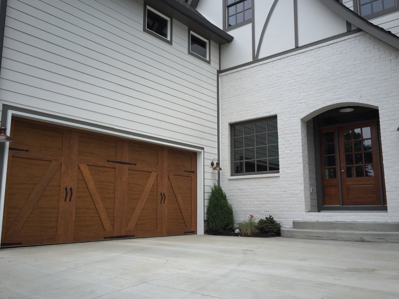 Dixie Door Inc On Twitter Clopay Canyon Ridge Collection Series 2 Design 22 16x7 Ultra Grain Medium Finish W Clear Cypress With Solid Top11