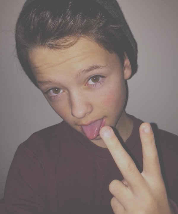 karycd9coder's tweet image. si te gusta jacob sartoriusne  dale me gusta 

les doy unas cuantas imágenes va