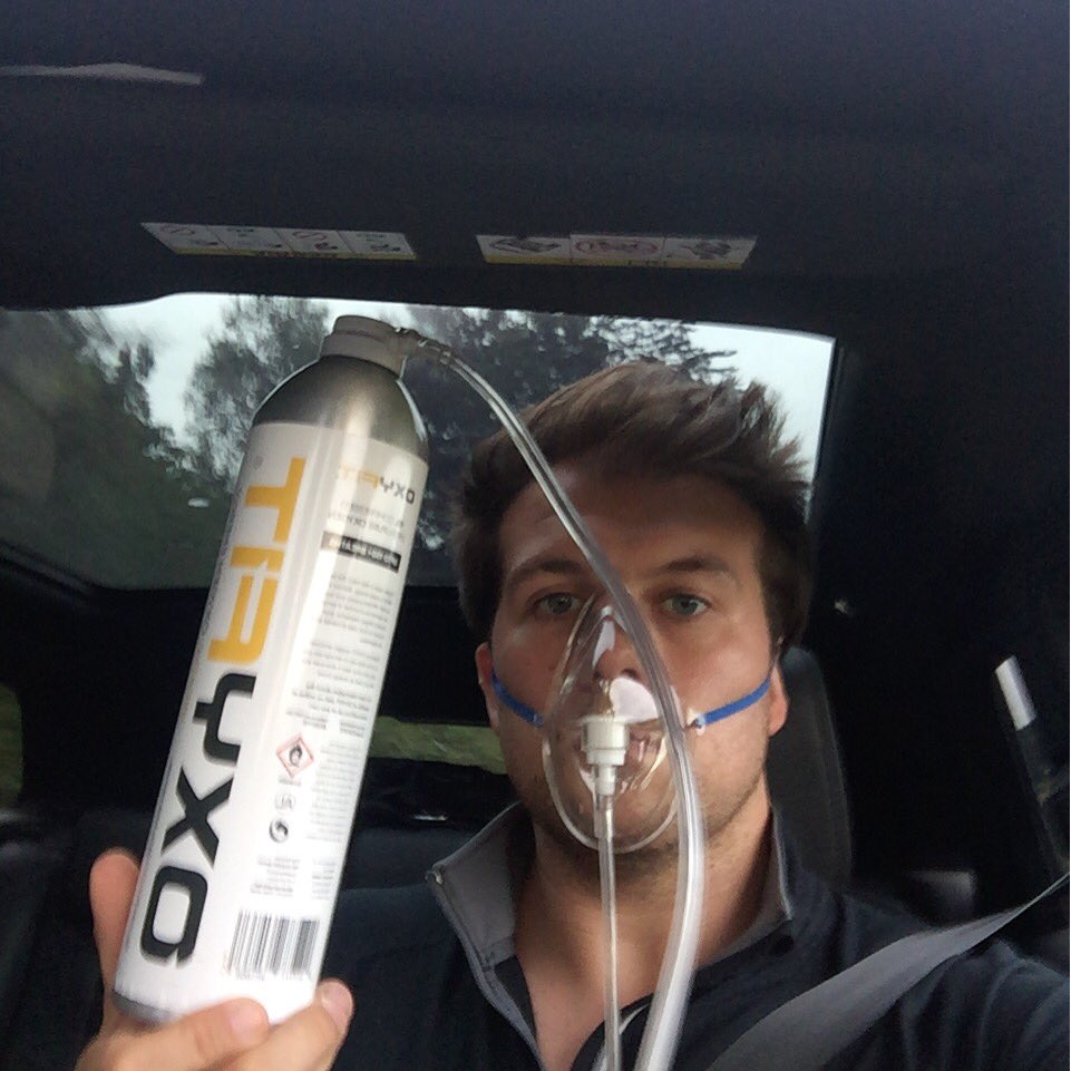 Sat at the gym with my <a href="/oxyfit/">OXYFIT</a> on to get out of the desk mindsets after a 12 hour day! #fitness #work