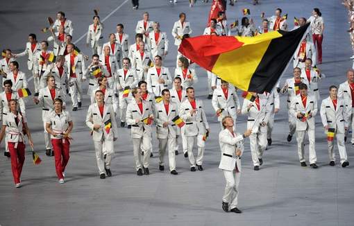 BobMaesen's tweet photo. Put those flags back out in the streets, our athletes deserve just as our devils the best fans #teamBelgium #Rio2016 https://t.co/GMEuMCLBEA