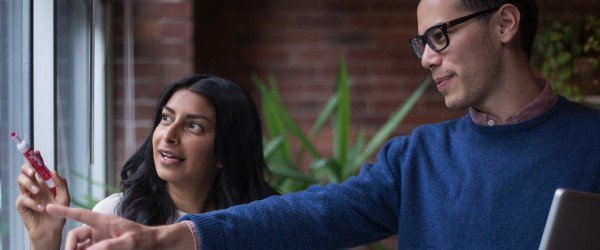 hootsuite's tweet photo. 6 free online courses to learn the fundamentals of social media marketing: https://t.co/OQXV7iRT2m https://t.co/CATbda00Rg