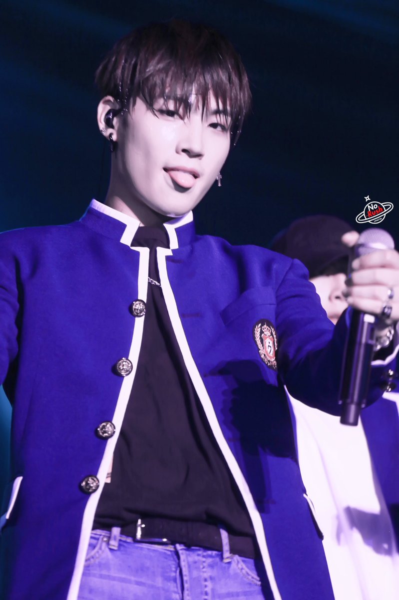 NoRush0106's tweet photo. 160730 Fly in HK #GOT7 #JB #갓세븐  #재범 HQ 2P
  Just RIGHT! 👌🏻👌🏻 https://t.co/kQC8tXw62p