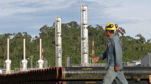 Gestionpe's tweet photo. ¿Cómo recibe @ppkamigo el proyecto de modernización de la Refinería de #Talara? https://t.co/hOyO5XD709 @Gestionpe https://t.co/5u3cKBY06m