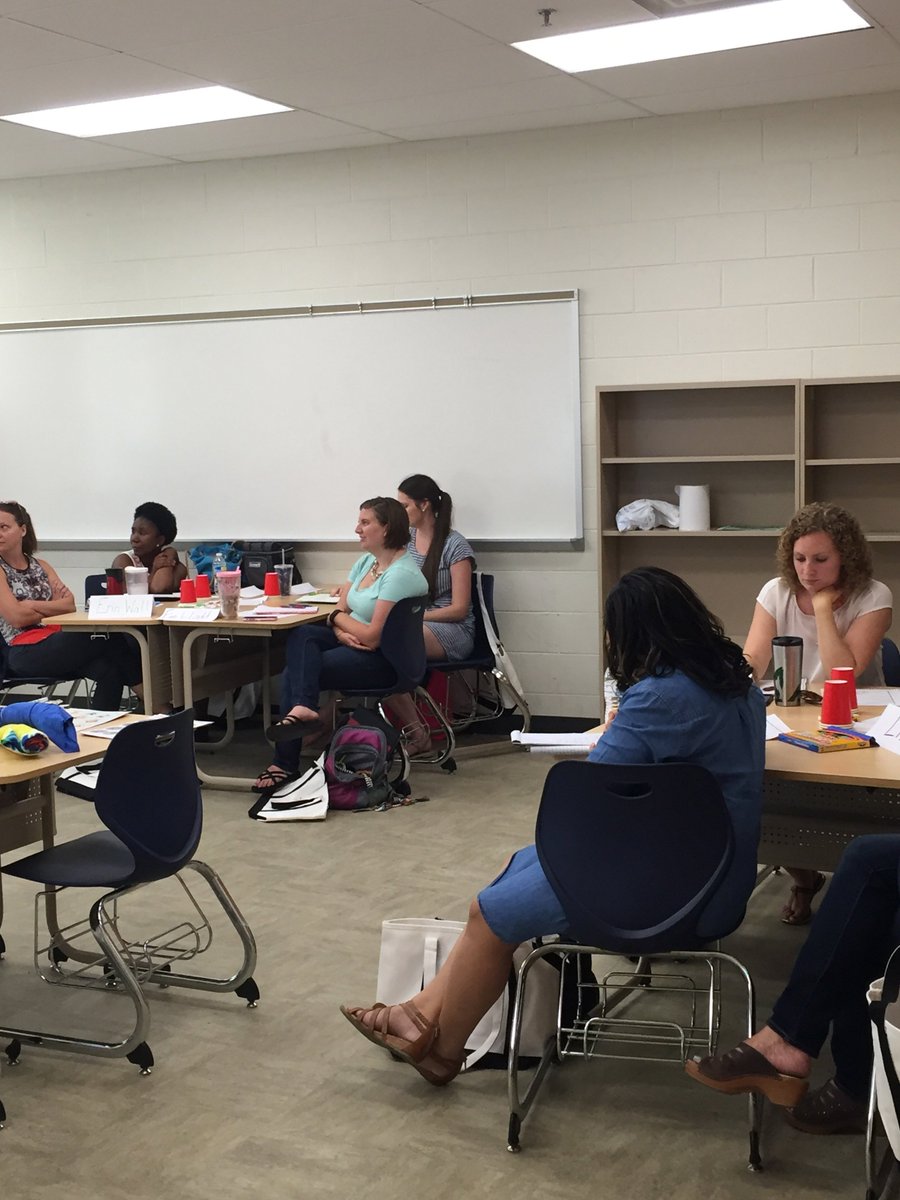 RPS_Schools's tweet photo. Professional learning sessions all week cover everything from Literacy to Leadership! #RPSummer #RPSummerInstitute https://t.co/oQCkY35JJB