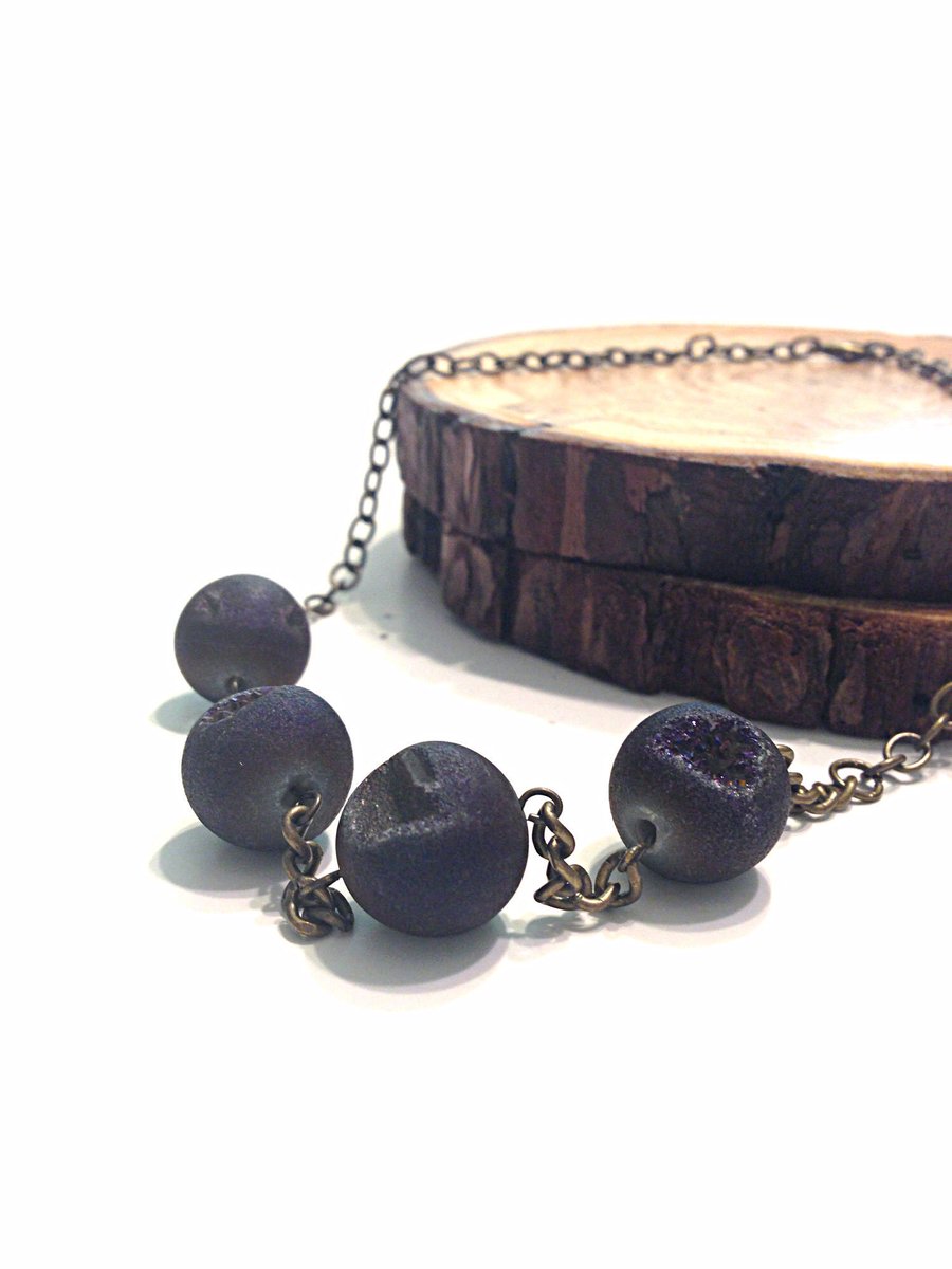 smilinggean's tweet photo. https://t.co/Ji0SpXFkSx #druzy #druzynecklace #druzzys https://t.co/XtG75sju3y