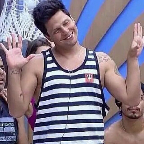 josythaylon1's tweet photo. Saii invejosas! aqui é testosterona pura!
#InventaOutra https://t.co/SAD9GL1dHm